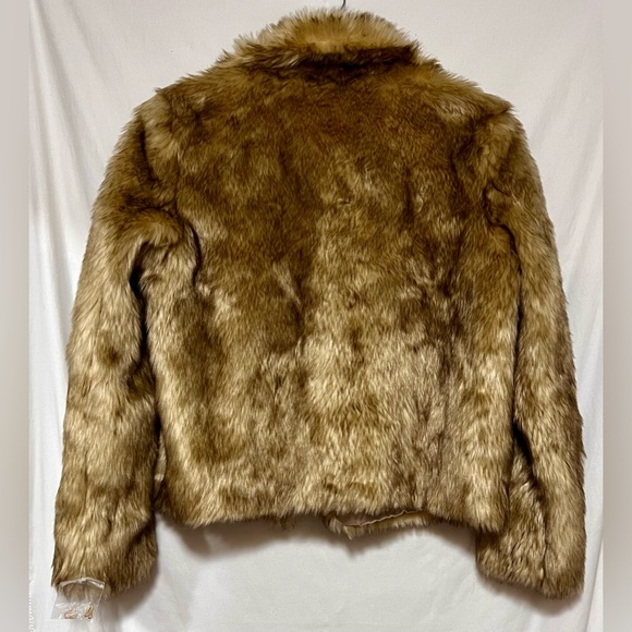 NWOT Something Navy Faux Fur Short Jacket Coat Fall Winter Luxurious SOFT - Picture 10 of 10